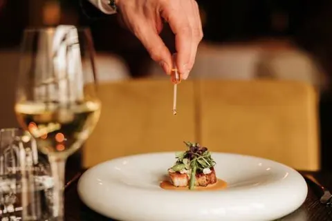 Restaurant Hotel & Spa Savarin foto 12