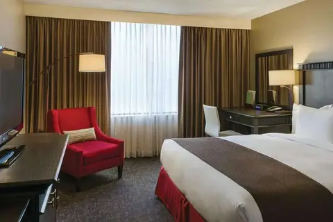 DoubleTree by Hilton Los Angeles Downtown in Los Angeles — foto 3