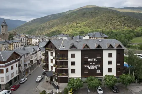Pessets Hotel & Spa in Sort — foto 10