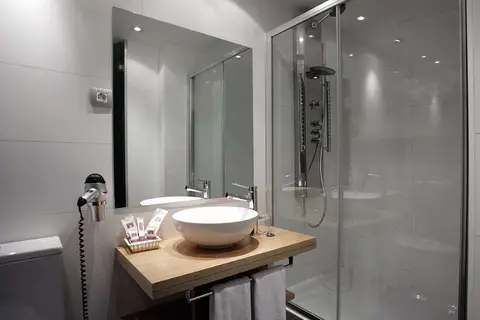Petit Palace Tres Cruces Hotel in Madrid — foto 15