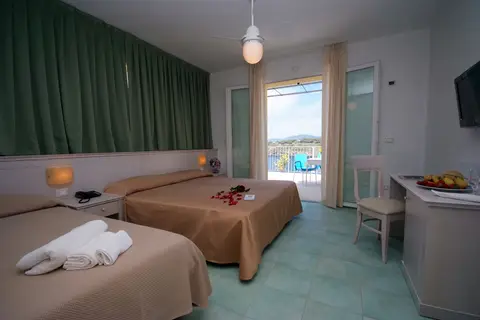 Hotel Dino in Capoliveri — foto 4