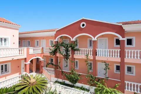 Eriva Hotel in Αχαράβη — foto 2