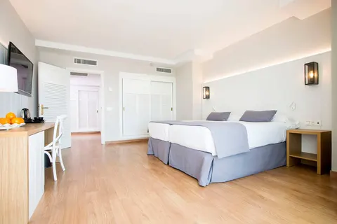 Estival Torrequebrada foto 12