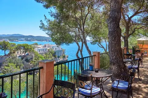 Hotel Petit Cala Fornells in Peguera — foto 2