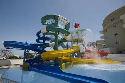 Sunrise Oasis Hotel & Waterpark in Παραλίμνι — foto 19