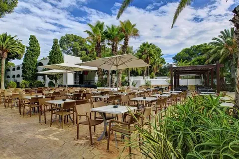 Magic Life Cala Pada in Santa Eulària des Riu — foto 7