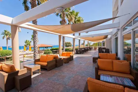 Irina Beach Hotel in Zipari, foto 25