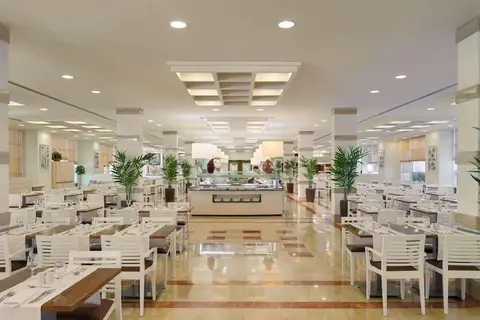 H10 Salauris Palace in Salou — foto 14