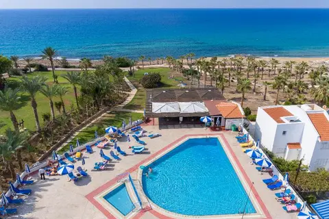 Helios Bay Hotel and Suites in Paphos — foto 20