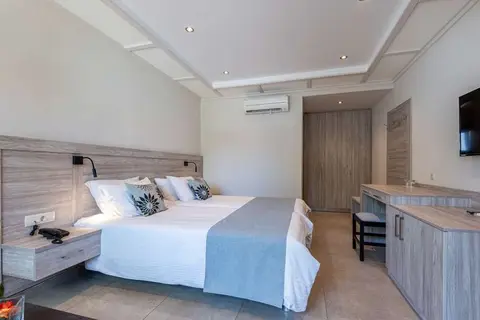 Hotel Palladium in Μαρμάρι — foto 4