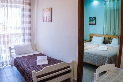 Milonas House Apartments in Διονυσίου — foto 23