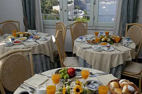 Hotel Mediterraneo Sorrento in Sant'agnello — foto 6