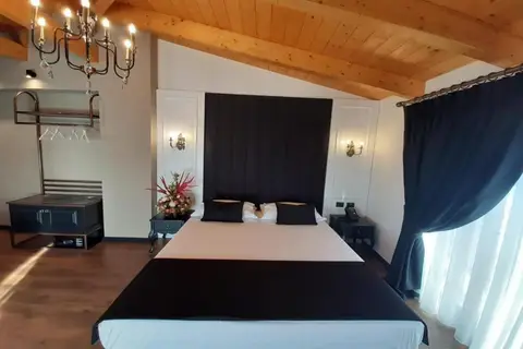 Hotel Kloest in Durres — foto 13