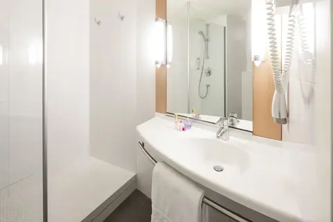 ibis Lisboa Centro Saldanha in Almada — foto 10