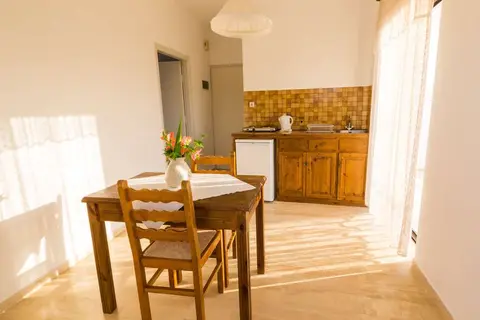 Bruskos Hotel & Suites in Δημοτική Ενότητα Κορισσίων — foto 8