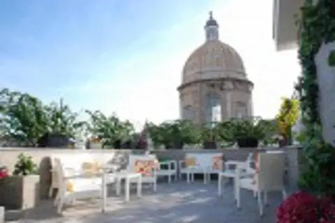 San Pietro in Napels — foto 2