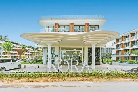 Kora Beach Resort Phuket in Thalang, foto 10