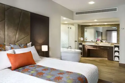The Fives Beach Hotel & Residences in Playa del Carmen — foto 28