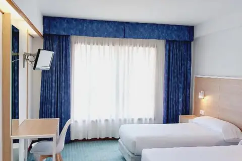 Hotel Costa Atlántica in Arteixo — foto 8