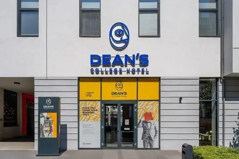 Dean’s Home Budapest in Boedapest — foto 11