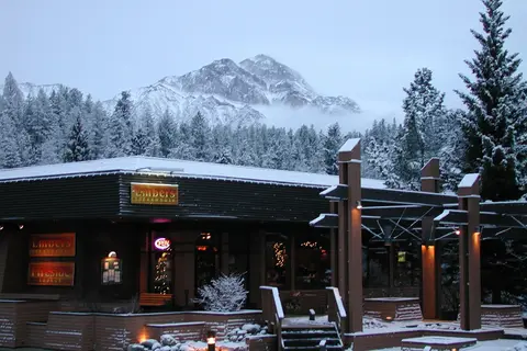Marmot Lodge in Jasper, Alberta — foto 4