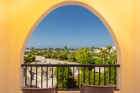 Flamenco Beach & Resort in Al Qusair City — foto 5