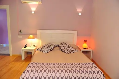 Hotel White City in Berat — foto 17