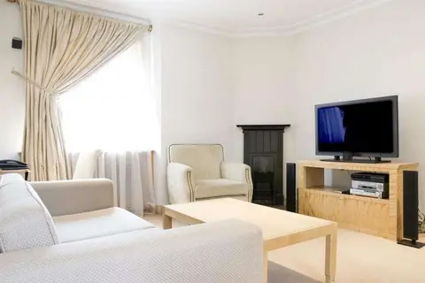 Chesham Court in Londen — foto 6