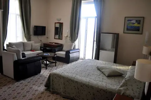 Dome Hotel in Girne — foto 3