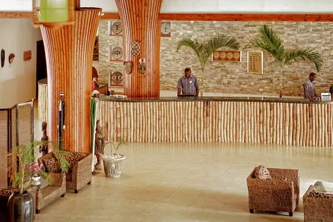 Ocean Bay in Serrekunda — foto 19