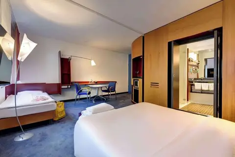 Novotel Suites Munchen Parkstadt Schwabing in München — foto 19