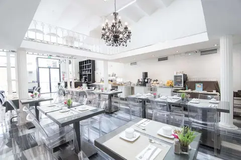Hotel Petit Palace Plaza de la Reina in Valencia — foto 5