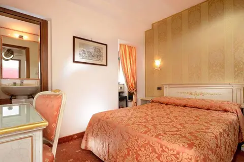 Hotel Ambassador Tre Rose in Venetië