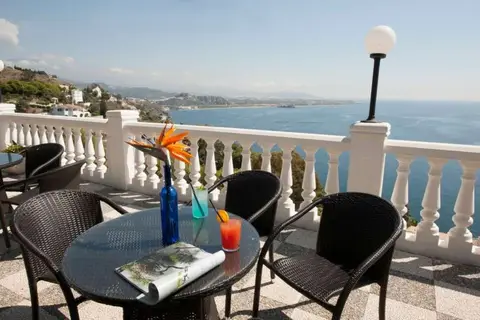 Hotel Salobrena Suites in Salobreña — foto 15