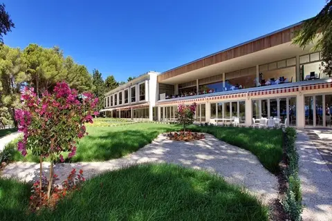 Crvena Luka Resort in Biograd na Moru — foto 23