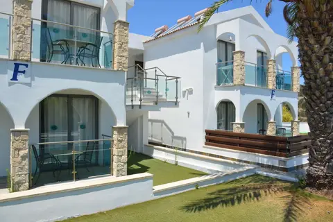 Latchi Escape Hotel & Suites in Νέο Χωριό