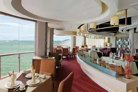 Dusit Thani Pattaya in Dusit Thani Resort, foto 12