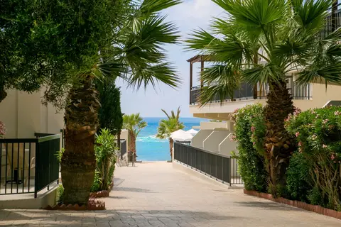 Louis Paphos Breeze in Paphos — foto 23