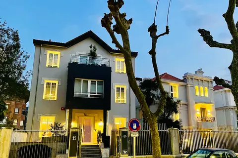 Hotel El Balcon De La Bahia in Santander