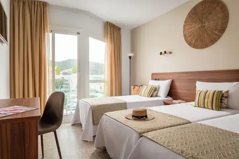 ALEGRIA Cartago Nova in Malgrat de Mar — foto 22