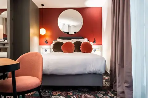 Hotel La Dependance in Parijs