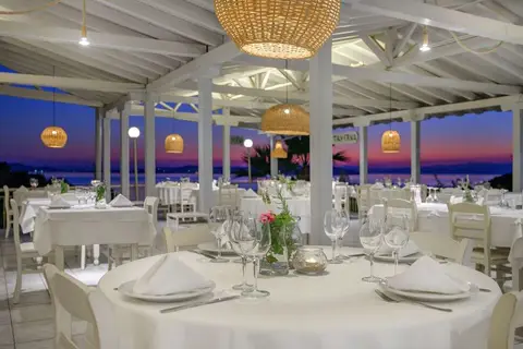 Akrathos Beach Hotel in Ouranoupoli — foto 8