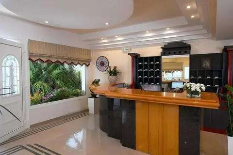 Scala Boutique Hotel & Suites in Gazi Municipal Unit, foto 9