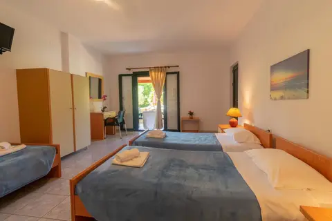 Rivendell Holiday Appartments in Κάτω Κορακιάνα — foto 28