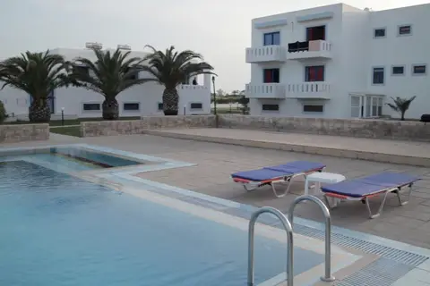 Bouradanis Village Hotel in Μαρμάρι — foto 4