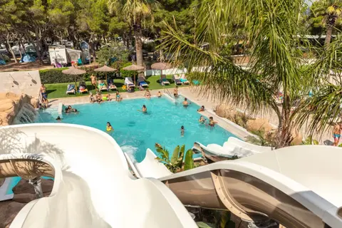 Holacamp Sitges Garrofer in Sitges — foto 3