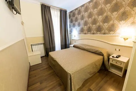 Hotel Anfiteatro Flavio in Rome — foto 16