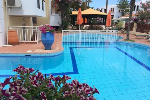 Bueno Hotel & Appartementen in Rethimnon