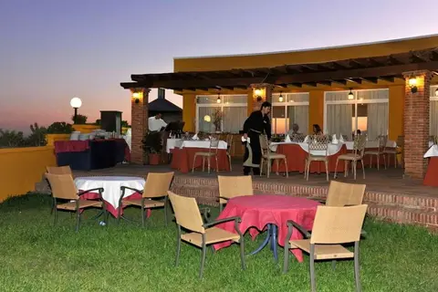 Hotel Salobrena Suites in Salobreña — foto 11