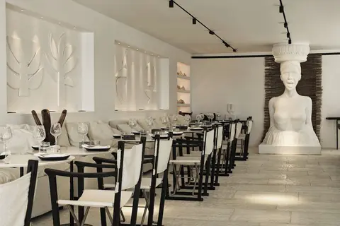 Myconian O in Ορνός — foto 25